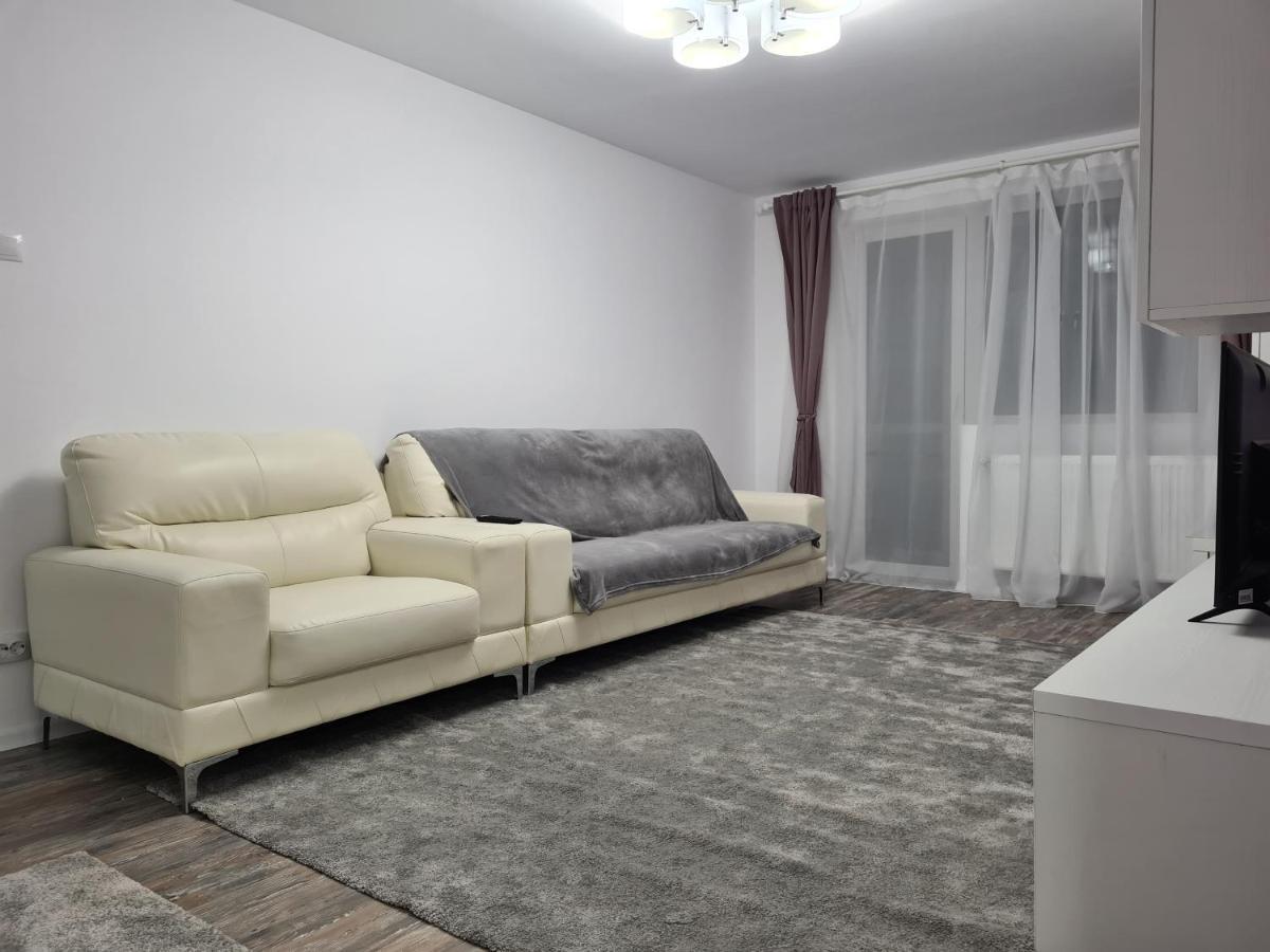 Apartament Terra Apartment Търговище Екстериор снимка